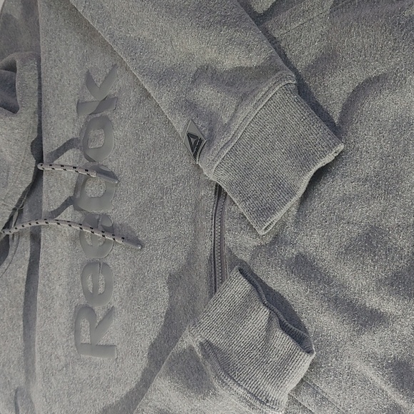 Reebok Hoodie - Picture 6 of 8